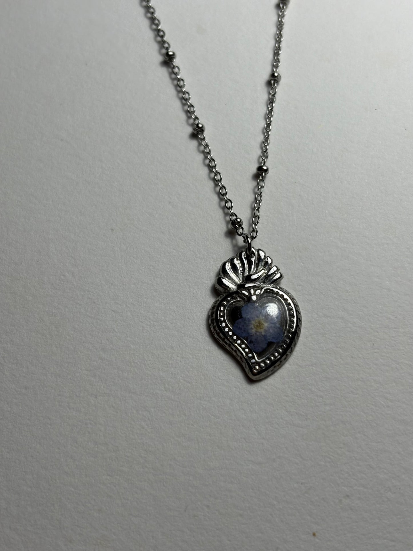 Collana “Sacrocuore Myosotis”