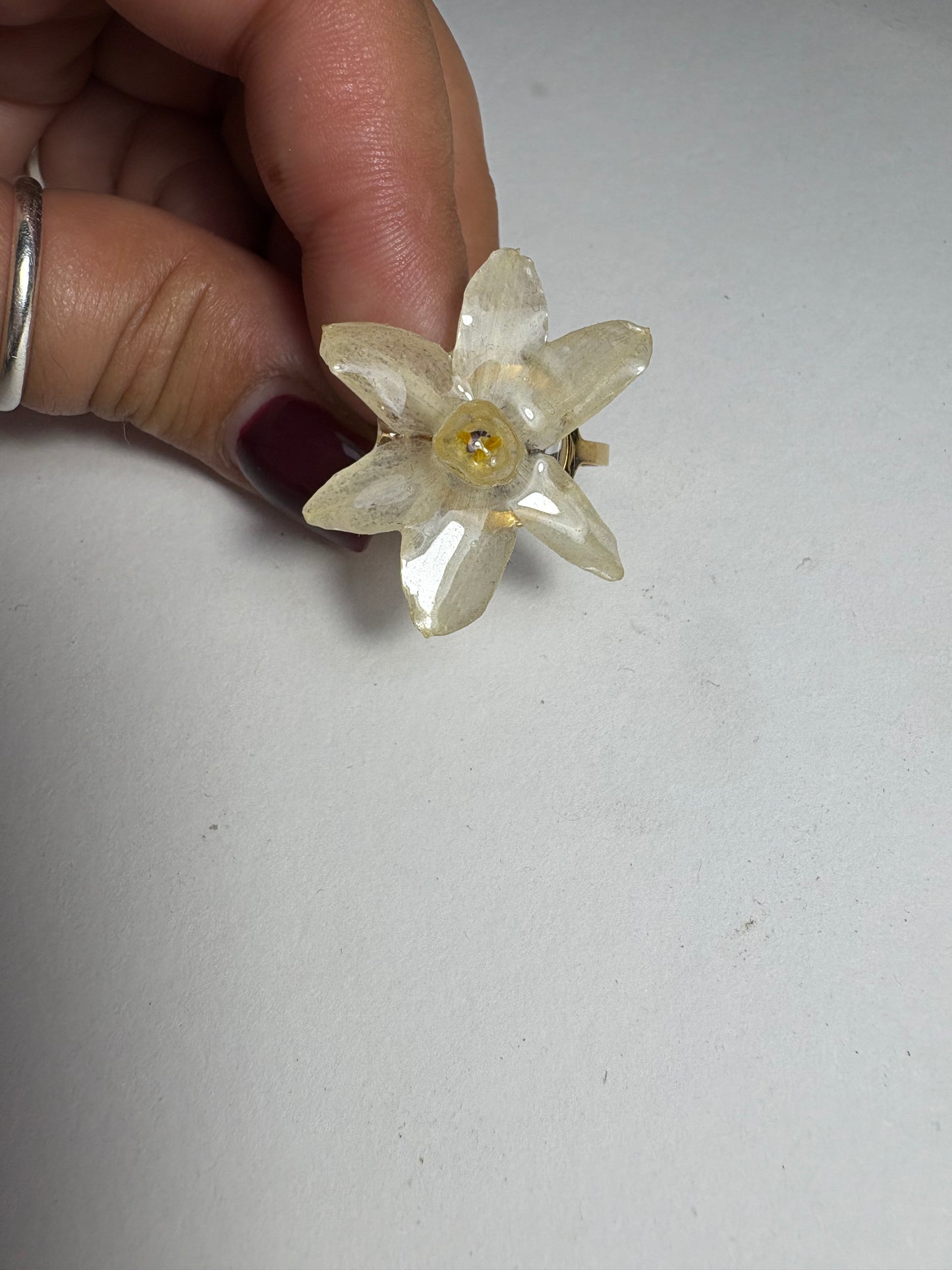Anello Narciso
